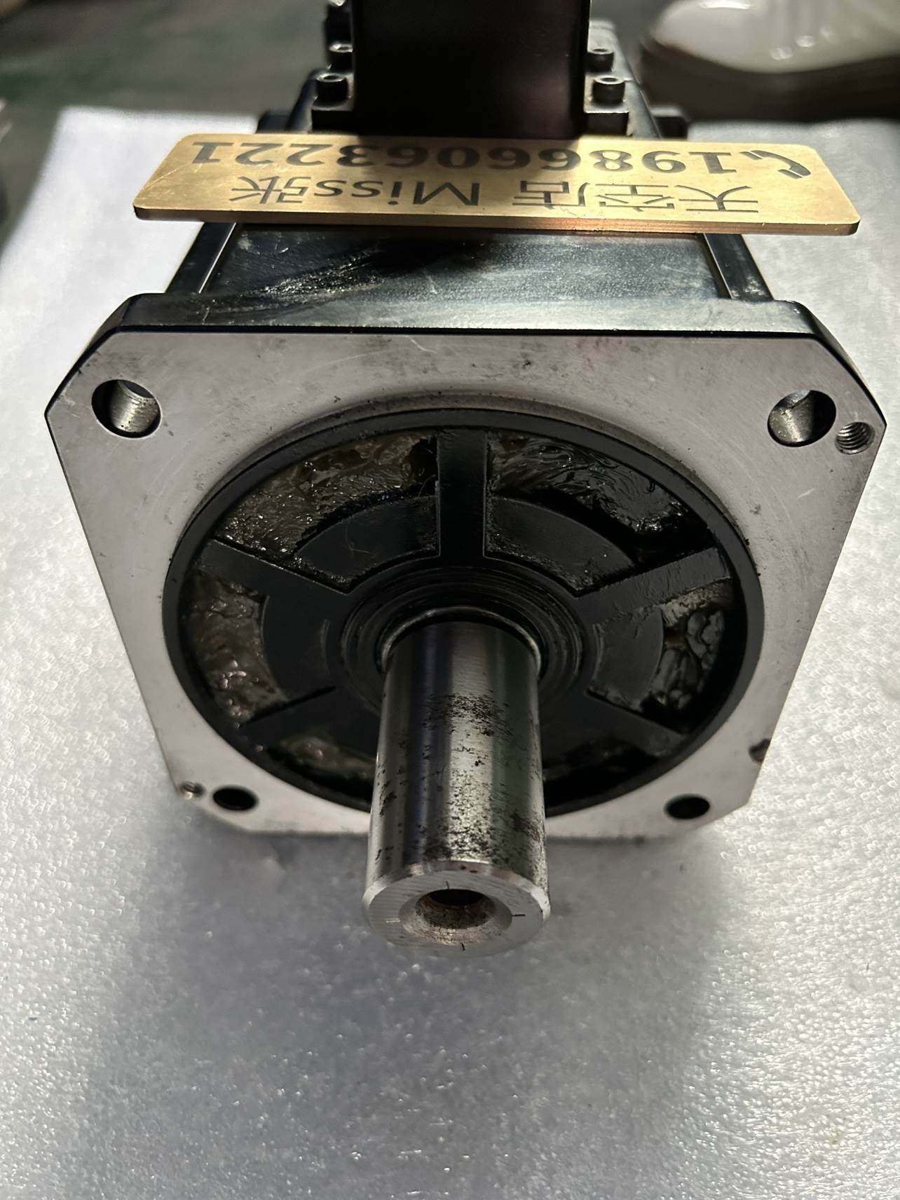 sanmotion 三洋 伺服电机 r2aa13200lcp40 询价