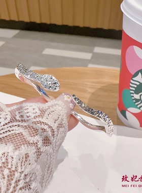 碎冰冰蛇形纯银手镯女简约百搭