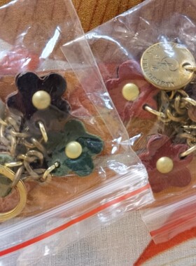 手工皮具头层牛皮真皮硬皮花花钥匙扣包包挂件
