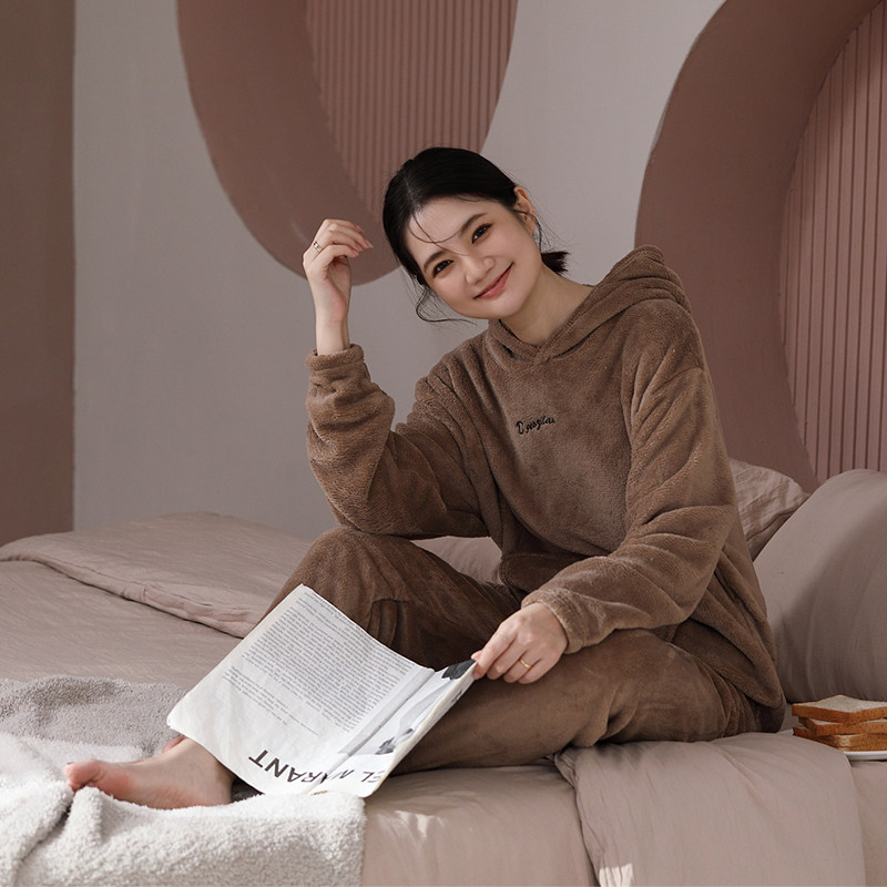 冬季珊瑚绒连帽睡衣套装女外穿加绒长袖长裤大码纯色家居服两件套