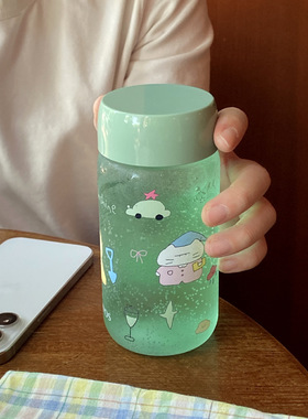 自制卡通睡衣小猫塑料杯 tritan环保耐高温绿色随行杯 简约随手杯