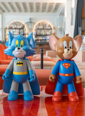 法国Leblon delienne蝙蝠侠SUPERPO超人华纳卡通公仔桌面摆件手办