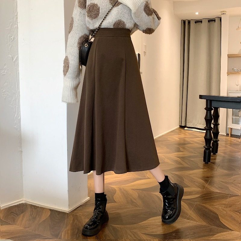 高级感咖色毛呢半身裙女秋冬2025年新款小个子高腰显瘦中长款裙子