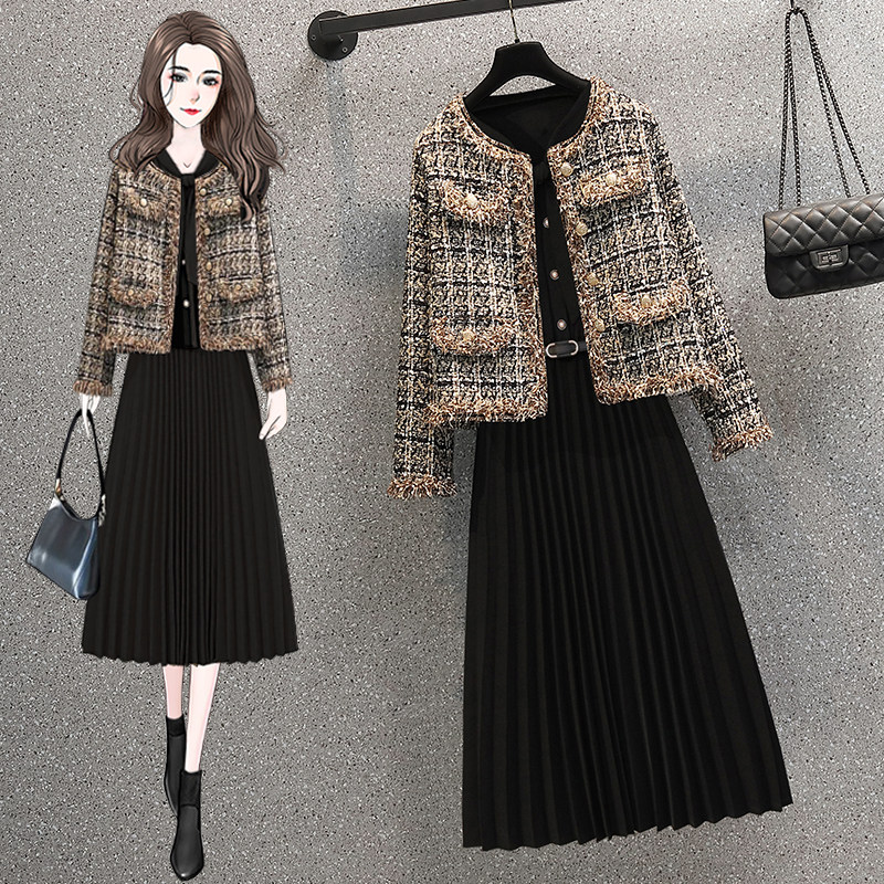大码时尚秋冬套装女新款胖妹妹减龄气质毛呢外套百褶连衣裙两件套