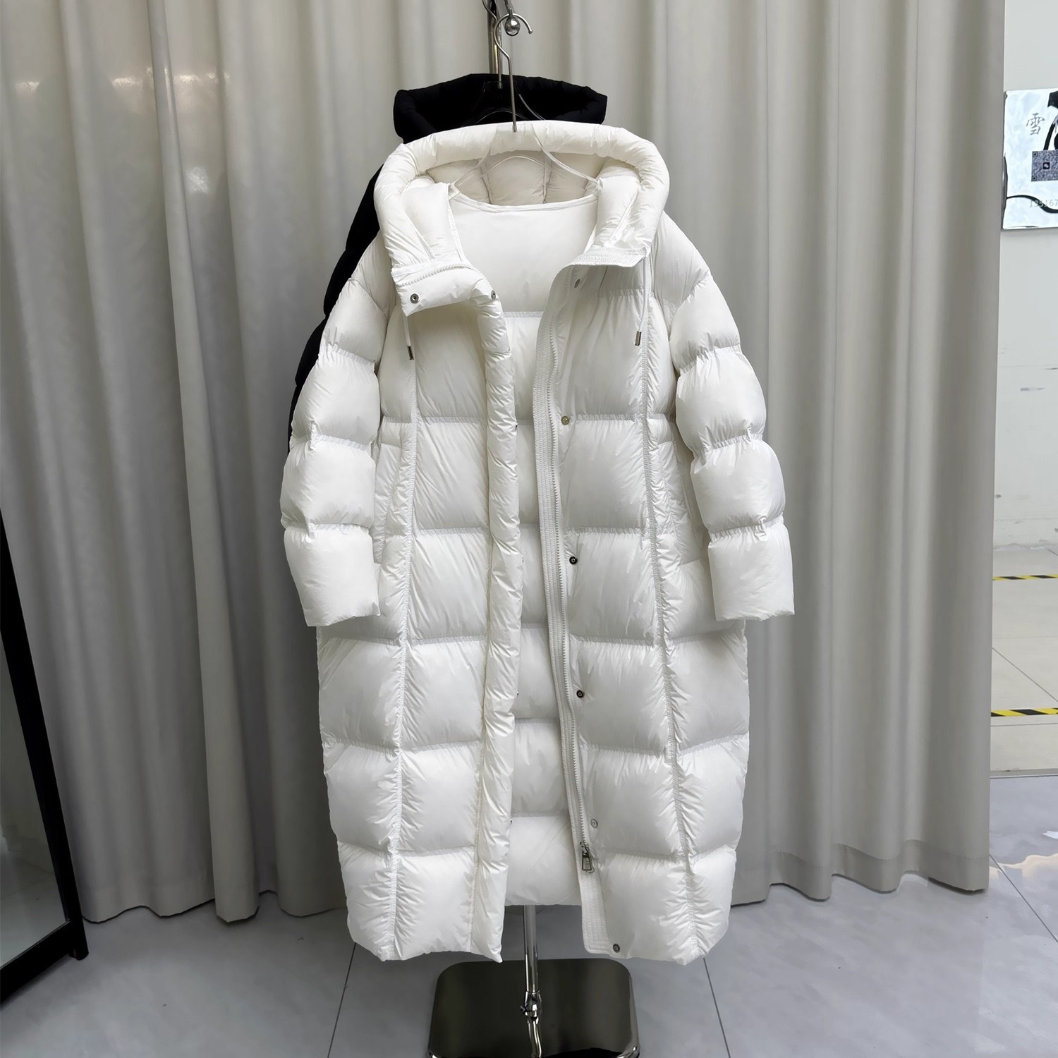 日本OFFCAT90白鸭绒长款羽绒服女2025冬新款加长加厚一件过冬外套