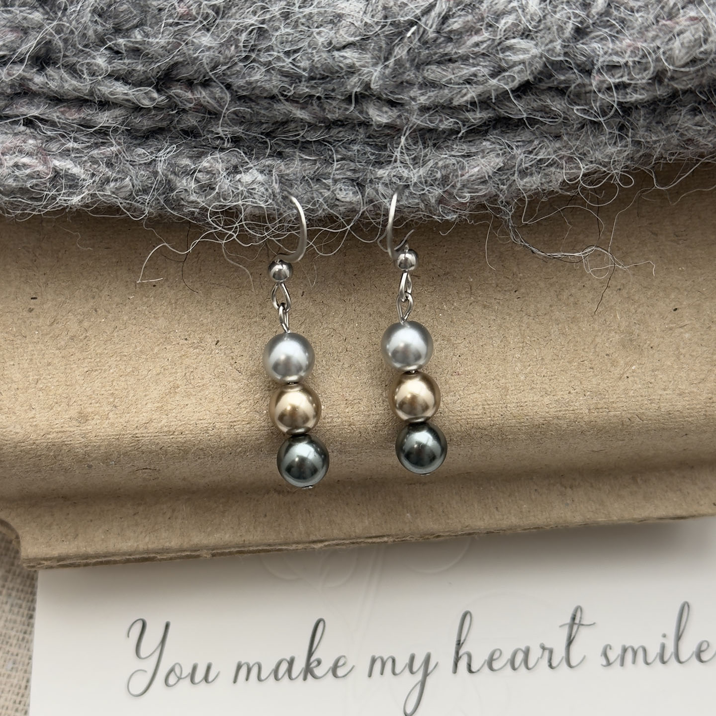 大溪地黑灰玻璃珍珠精致气质耳环