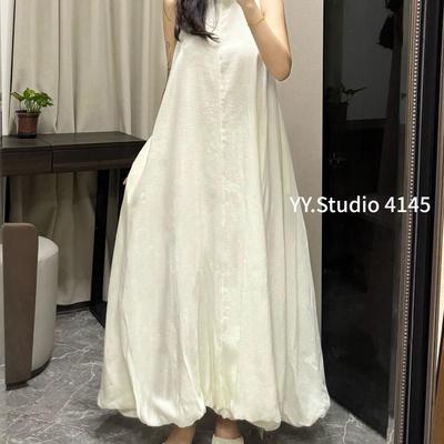 法式大裙摆纯色百搭背心连衣裙