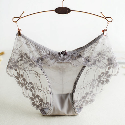 简约风镂空火辣低腰裆部薄款内裤