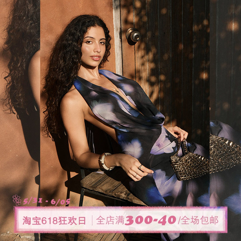 ITSNIKAR法式印花荡领挂脖连衣裙女夏露背性感包臀裙度假风长裙子
