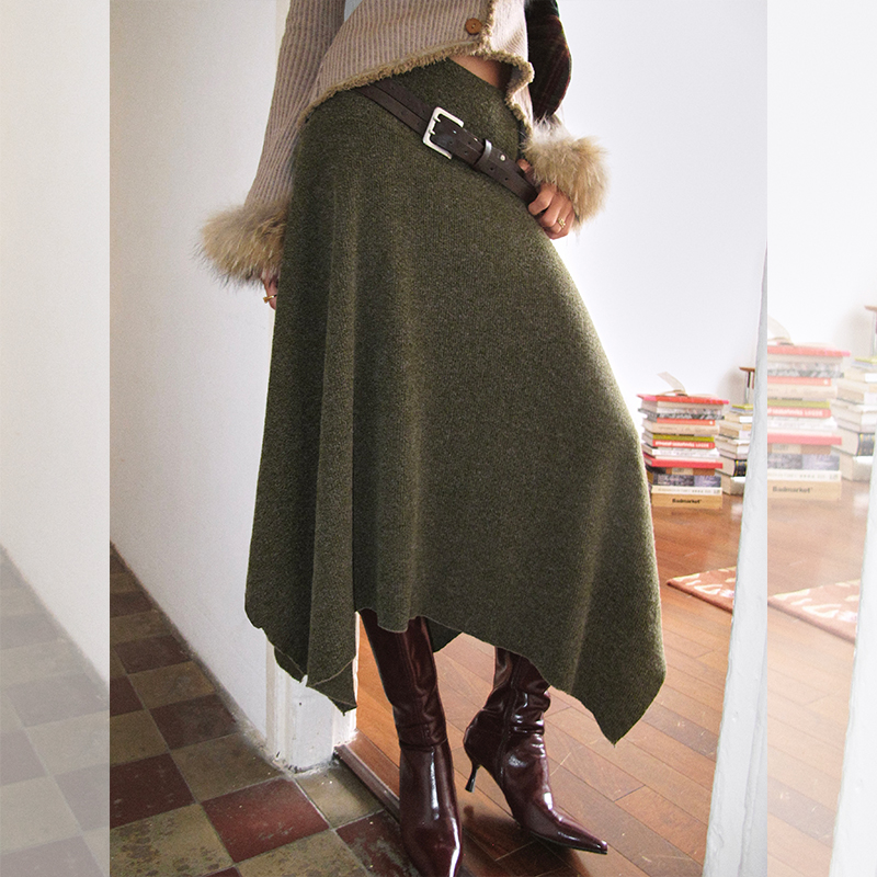 ITSNIKAR 复古黑色毛呢半身裙女秋修身显瘦包臀裙不规则a字长裙子