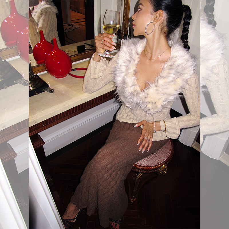 ITSNIKAR 法式v领针织衫套装女秋冬氛围感气质显瘦上衣半裙两件套