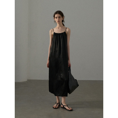 [共线]COLNE秋季新款通勤设计感全醋酸缩褶A摆柔光感吊带裙C4428