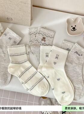 春夏季新款灰色卡通小熊袜子女中筒运动学院风可爱日系百搭ins潮