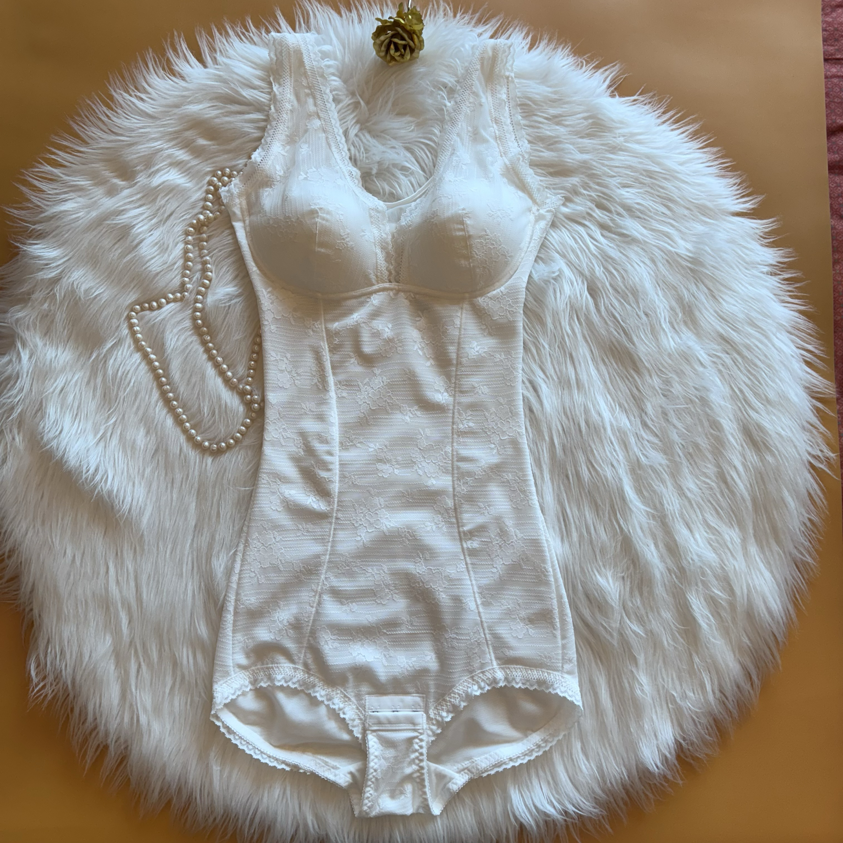 外贸强压薄款塑身衣免穿文胸无钢圈收腹束腰提臀美背塑形连体衣