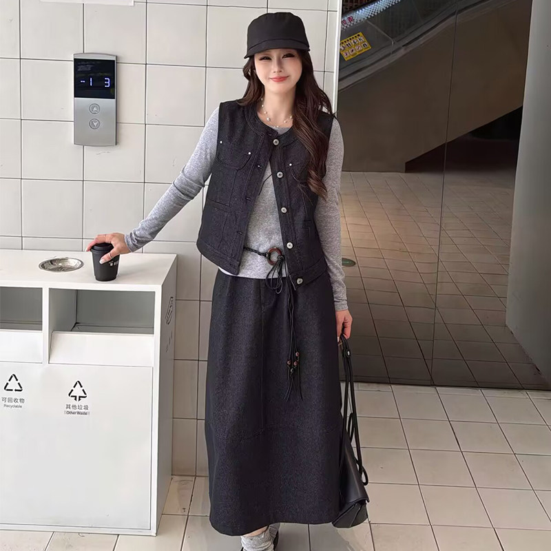 巨好看的早春2026通勤风牛仔马甲半身裙子三件套漂亮女装套装穿搭