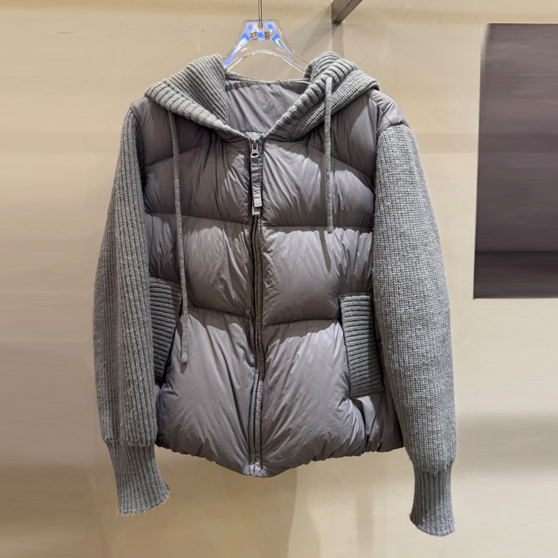 90绒超级好看的羽绒服女2025冬季新款针织kozo带帽子小个子短外套