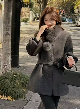 保暖羽绒毛呢外套女中长款大翻领收腰狐狸毛领大衣千金风冬装HZY