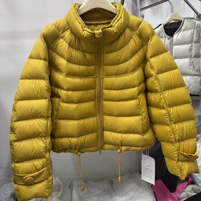 90白鸭绒羽绒服女排骨伊凡娜