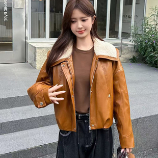 时髦白鸭绒内胆羊羔毛领皮衣外套女短款 百搭今年流行 减龄超好看