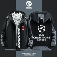 Xinya Saisa ac Milan Coat Football Студент Студент 钔 кальций  信   槁 槁 槁 槁 槁 槁
