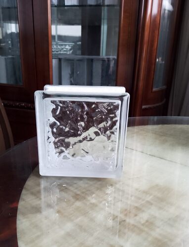 小面积墙体使用小砖更美观
