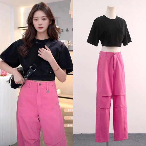 曼曼同款时尚套装新款黑色短款上衣百搭减龄玫红色牛仔裤女
