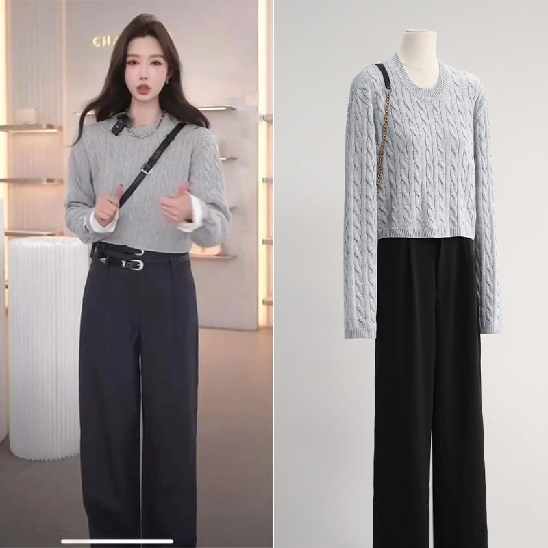 曼曼同款春季新款高级感灰色减龄麻花编织短款套头针织毛衣