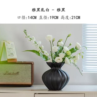 现代简约几何花瓶新扭转花器餐客厅样板房售楼处软装饰品摆设