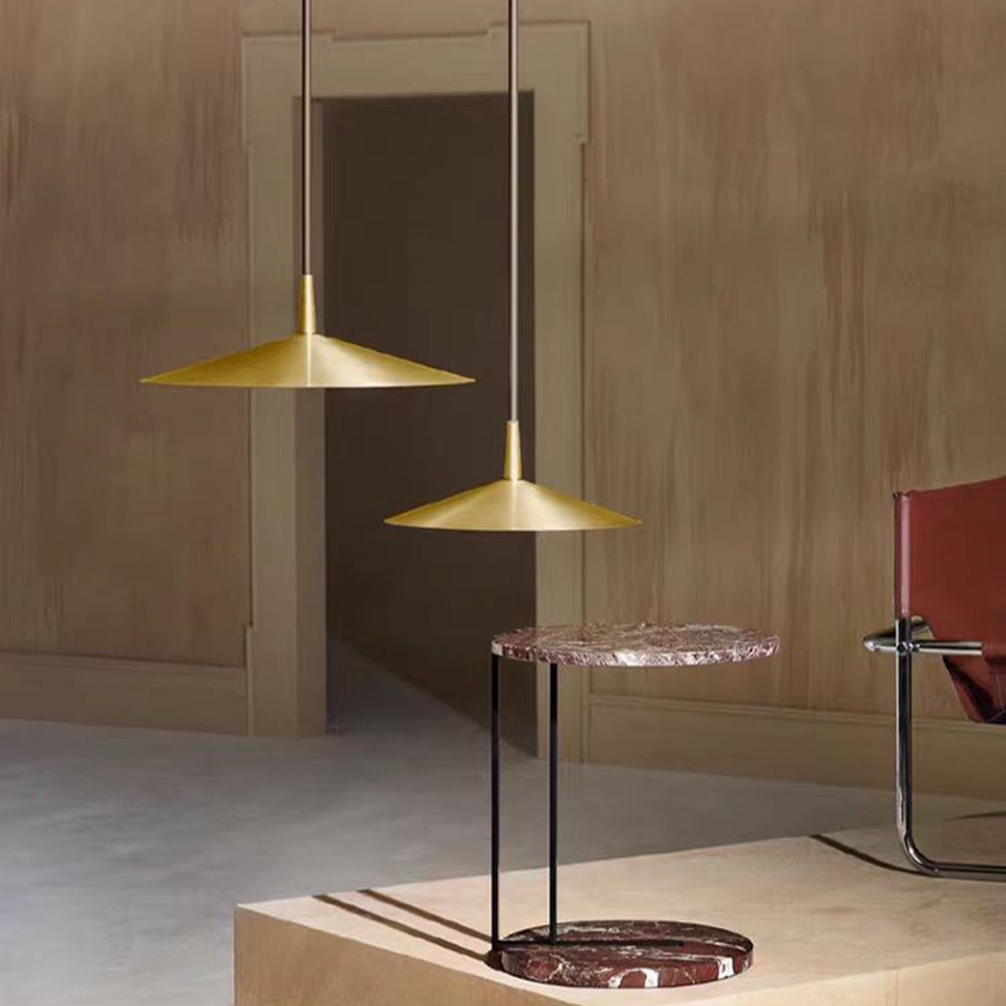 英国进口现代简约卧室吊灯