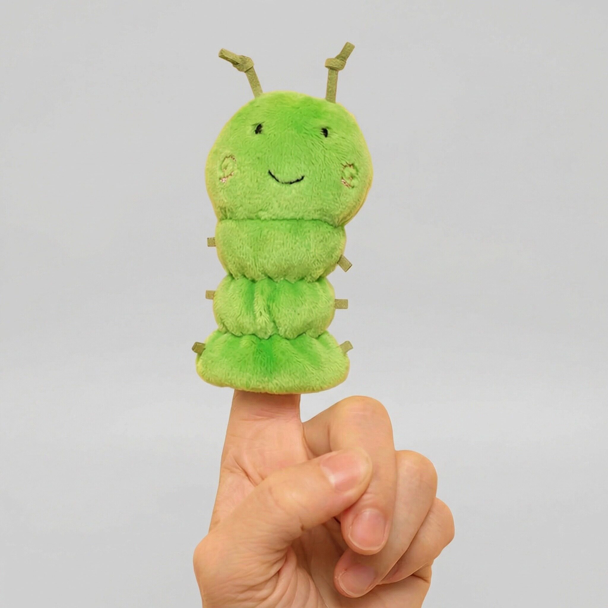 好饿的毛毛虫小虫子手指玩偶幼儿园早教互动表演昆虫套手公仔指偶