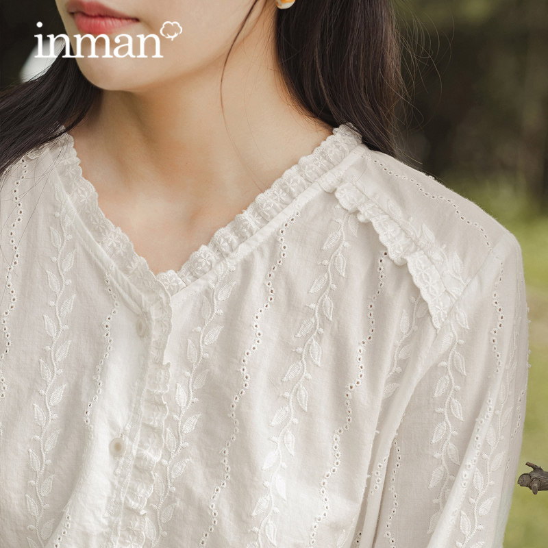 茵曼甜美风设计感花边长袖衬衫上衣秋季中长款韩版v领小众衬衣女