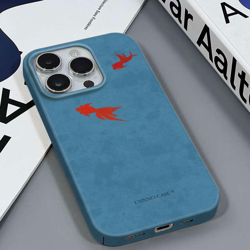 红色锦鲤适用于苹果16PLUS/11小众款气质安卓OPPORENO7PROIQOOZ6XVIVOY200I红米NOTE14小米12ultra菲林壳硬壳