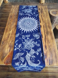 蜡染桌旗桌布茶旗茶席抱枕床单床旗定制加工蜡染围巾加工染色贵州