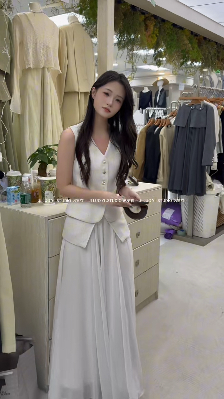 记罗衣法式气质名媛套装女2026新款夏季高级感无袖上衣半身裙套装