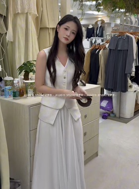 记罗衣法式气质名媛套装女2026新款夏季高级感无袖上衣半身裙套装