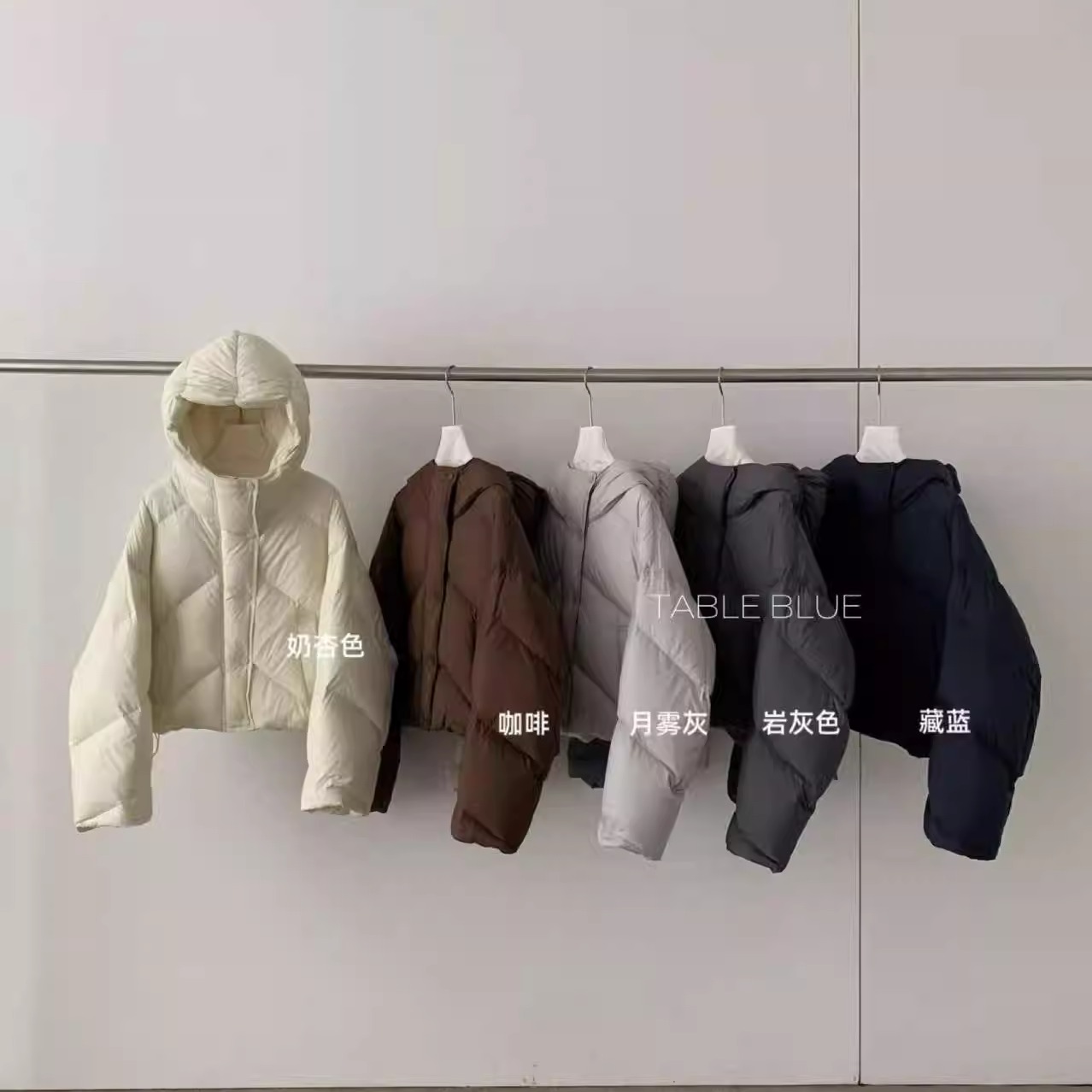 table blue连帽泡芙羽绒服女2025冬季韩系温柔风短款加厚保暖外套