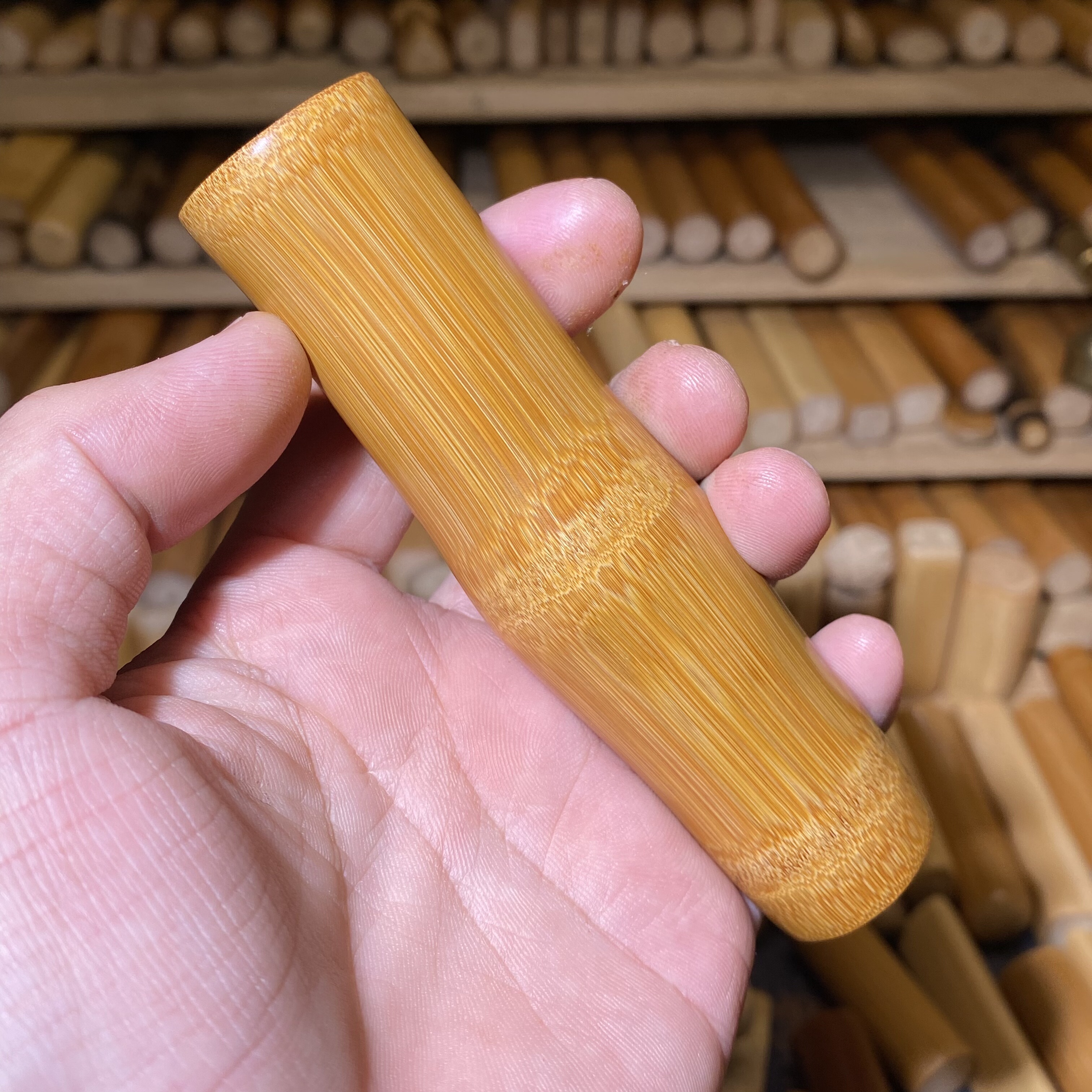 26-111满密大三节天然扁，一物一链接，远山工实心玉竹手把件