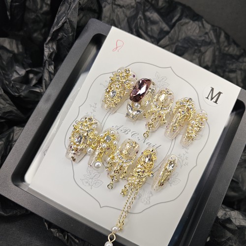 【A04】爆闪紫金气质中梯K9钻球美甲重工穿戴甲