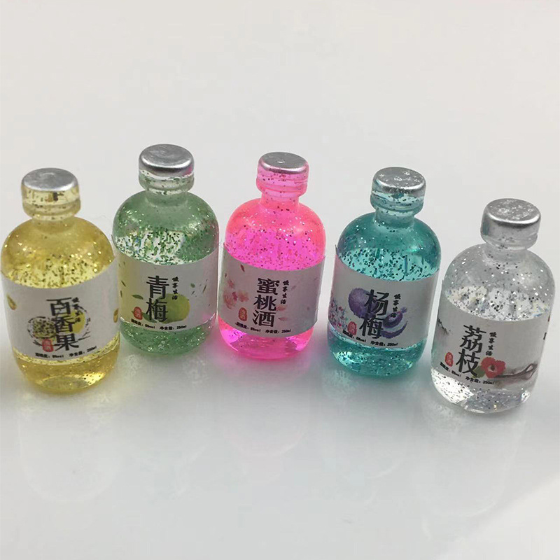 迷你树脂小瓶子工厂仿真水果饮料啤酒微缩玩具屋游乐场小配件