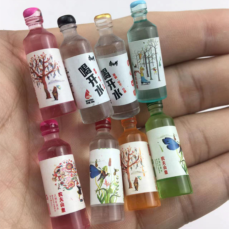 新款迷你饮料汽水树脂仿真立体小瓶子儿童娃娃屋微缩模型饰品配件