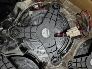 0.19A 12v 大头红黑紫三出线 52适用冰箱风扇120 GW13E12MS1AB