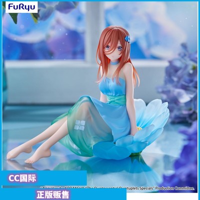 中野三玖花瓣连衣裙景品手办