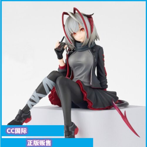 明日方舟W手办坐姿压泡面景品