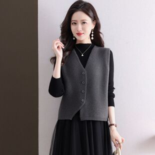 小香风针织马甲女开衫新款V领百搭背心2026简约时尚无袖针织衫女