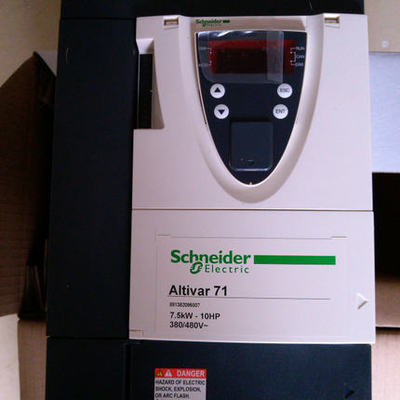 施耐德变频器ATV71HU75N4Z U55 7.5KW 71HD15 HD55KW  HC11 HC13