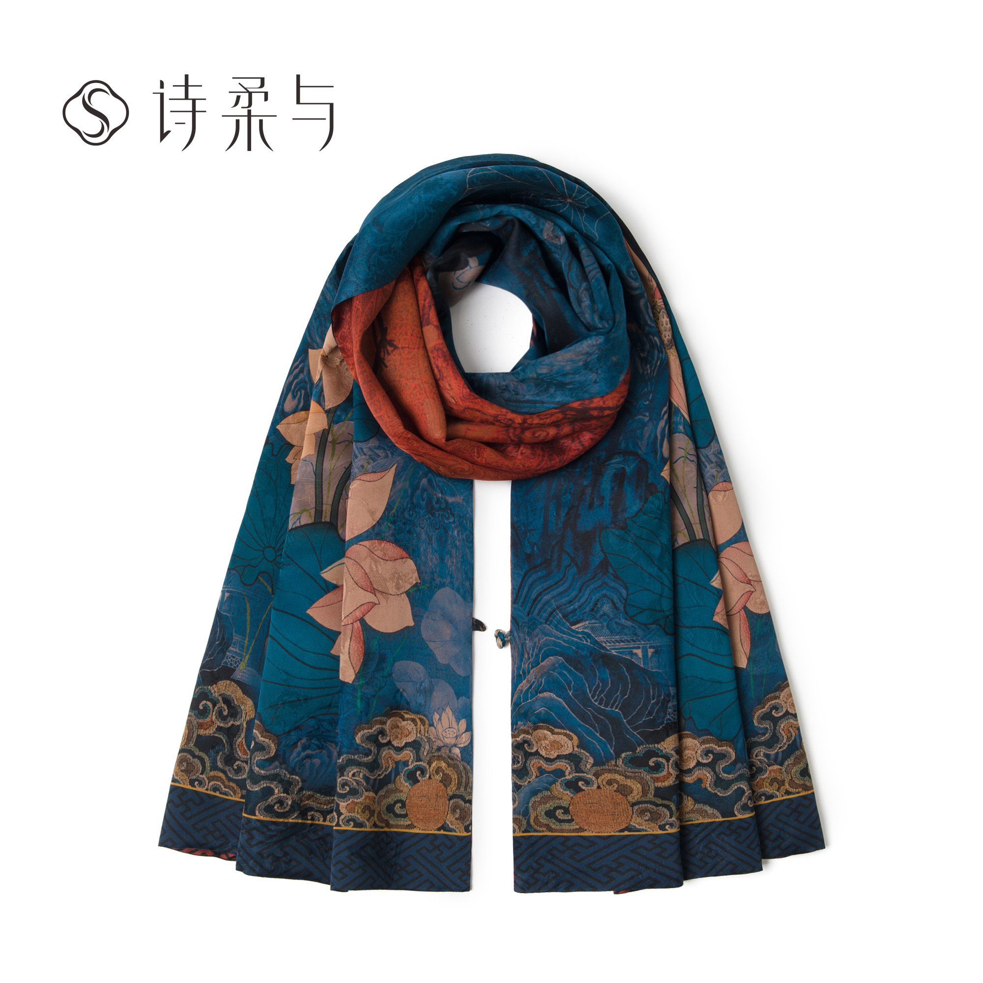 香云纱围巾女秋冬重磅真丝长款披肩两用手工盘扣新中式加厚保暖