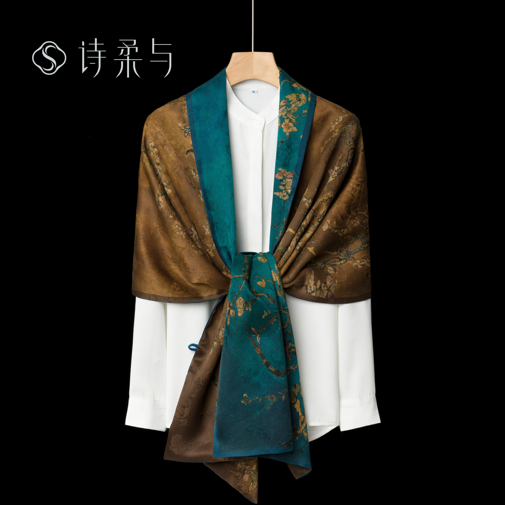 重磅桑蚕丝香云纱围巾女秋冬长款盘扣加厚保暖披肩两用国风大尺寸