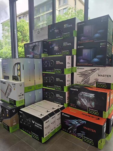 技嘉5090电竞游戏专业设计显卡RTX5090 32G