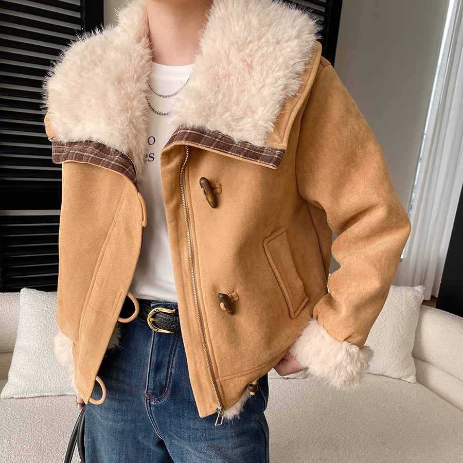 拼接格纹毛毛翻领加厚保暖外套