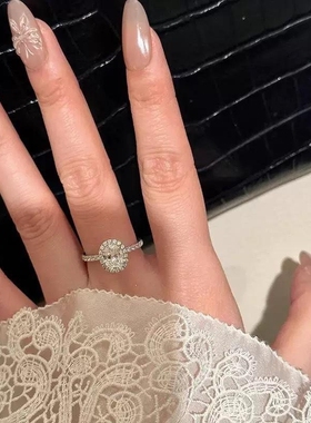 仿真鸽子蛋莫桑石戒指女小众设计轻奢高级感独特2025新款爆款